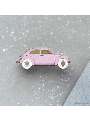 Брошь Машинка в нежно-розовом цвете